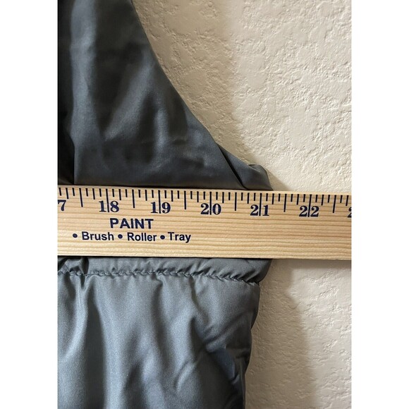 OLD NAVY WARM VEST COLOR GRAY NYLON/POLY PUFFER ZIP UP SIZE S/P/CH EUC - Picture 9 of 10